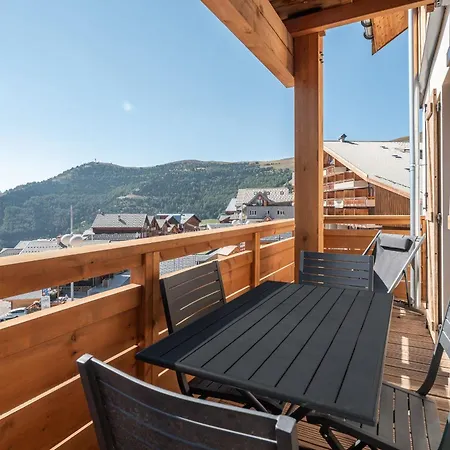 Redwood Alpe D'huez - By Emerald شقة